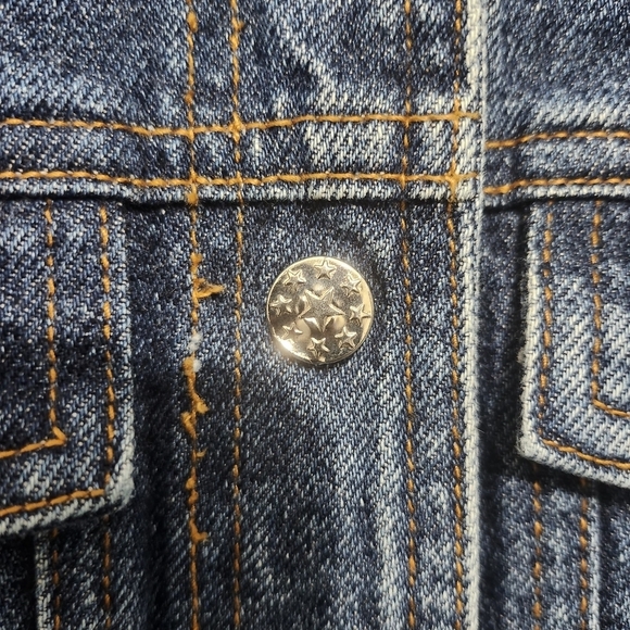 Women's Denim Jacket with Red Accents Size Large - Picture 5 of 8